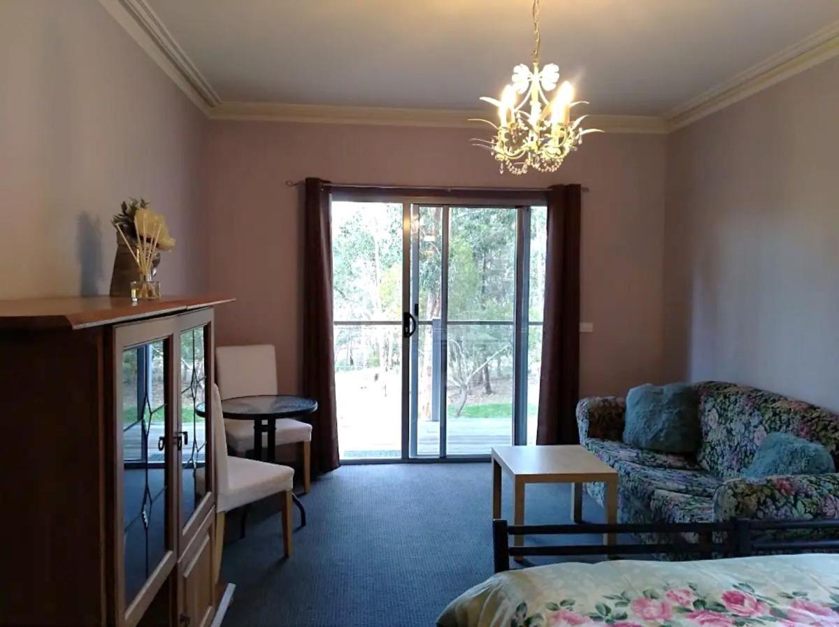 Purple House - Corner Spa, Views And Wildlife Holiday home *