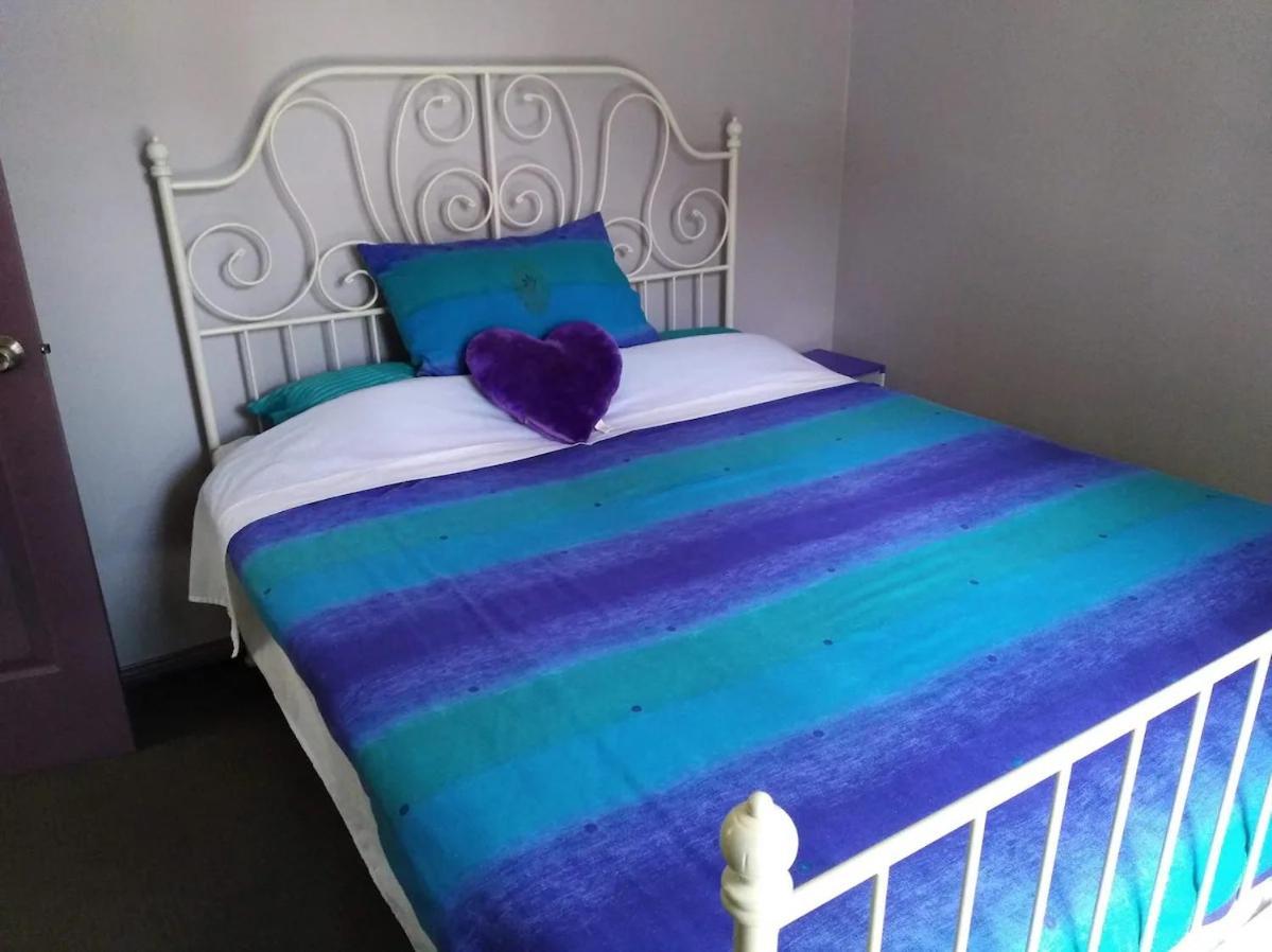 Purple House - Corner Spa, Views And Wildlife Holiday home *